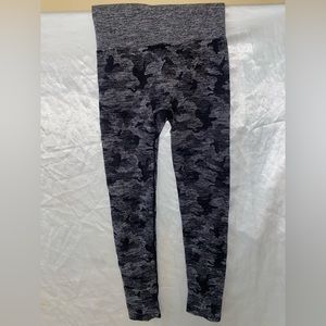 Camo Butt scrunch leggings